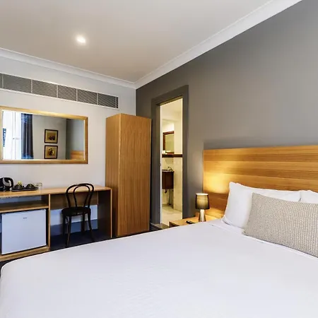 Royal Exhibition Hotel-2